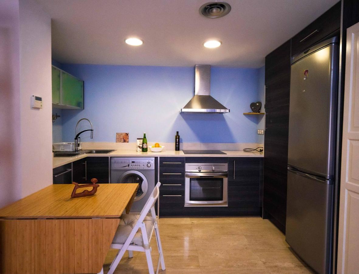 Two Bedroom Stylish Studio, 5 Minutes Walk From The Beach Lloret de Mar Exterior photo
