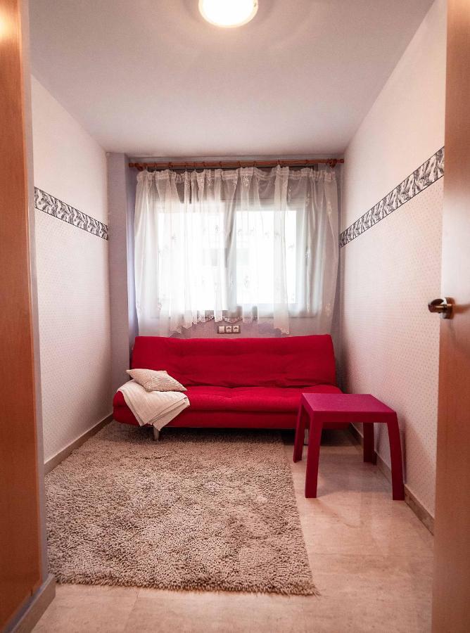 Two Bedroom Stylish Studio, 5 Minutes Walk From The Beach Lloret de Mar Exterior photo