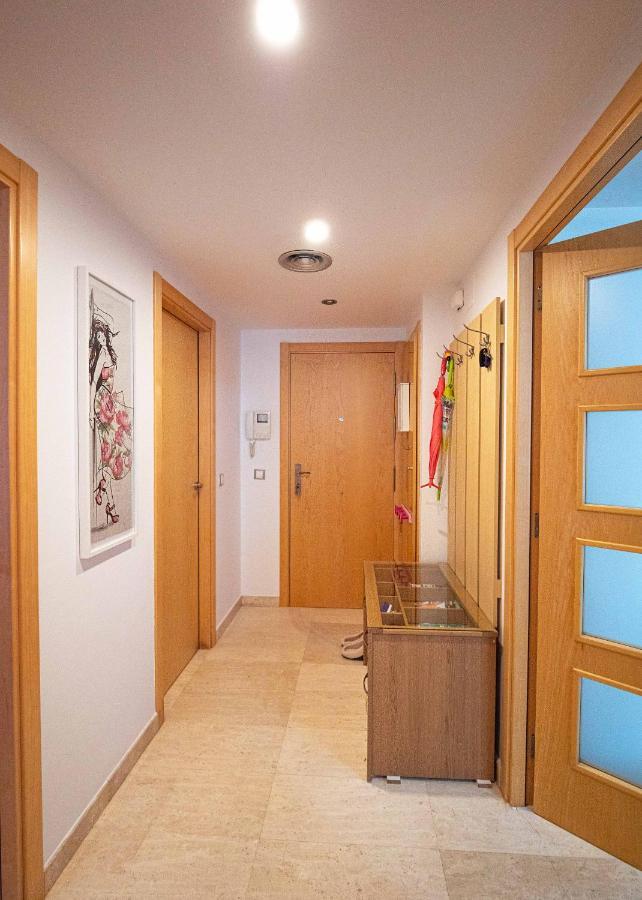 Two Bedroom Stylish Studio, 5 Minutes Walk From The Beach Lloret de Mar Exterior photo